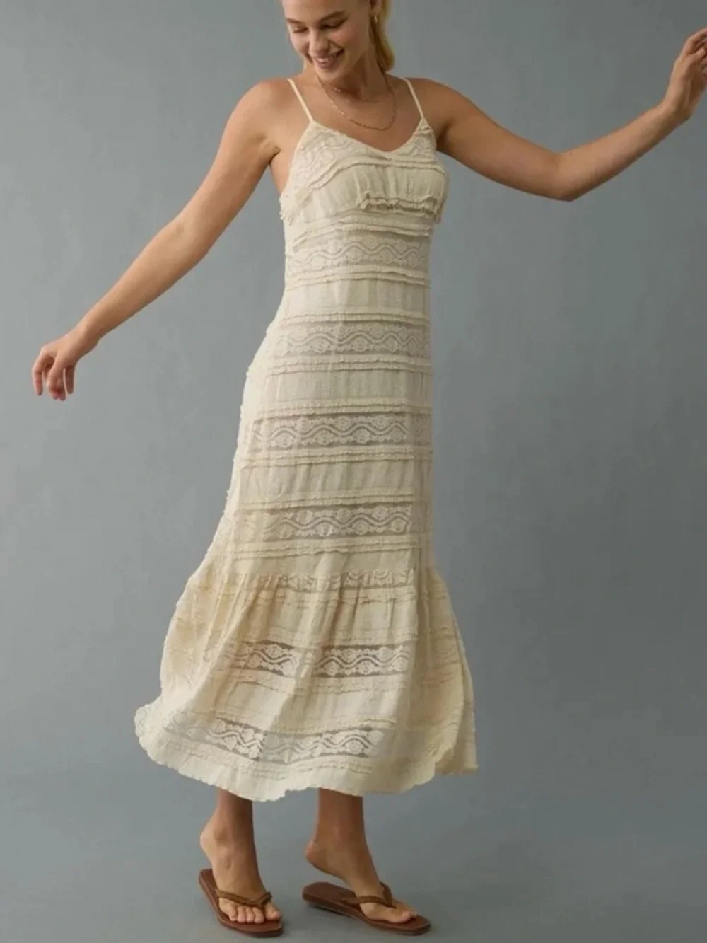 NWT American Eagle ($84.95Cad) Cream Lace V-Neck Tiered Midi to Maxi Dress - Picture 3 of 7